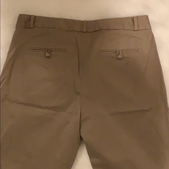Banana Republic Avery Khaki Pant - Picture 7 of 7